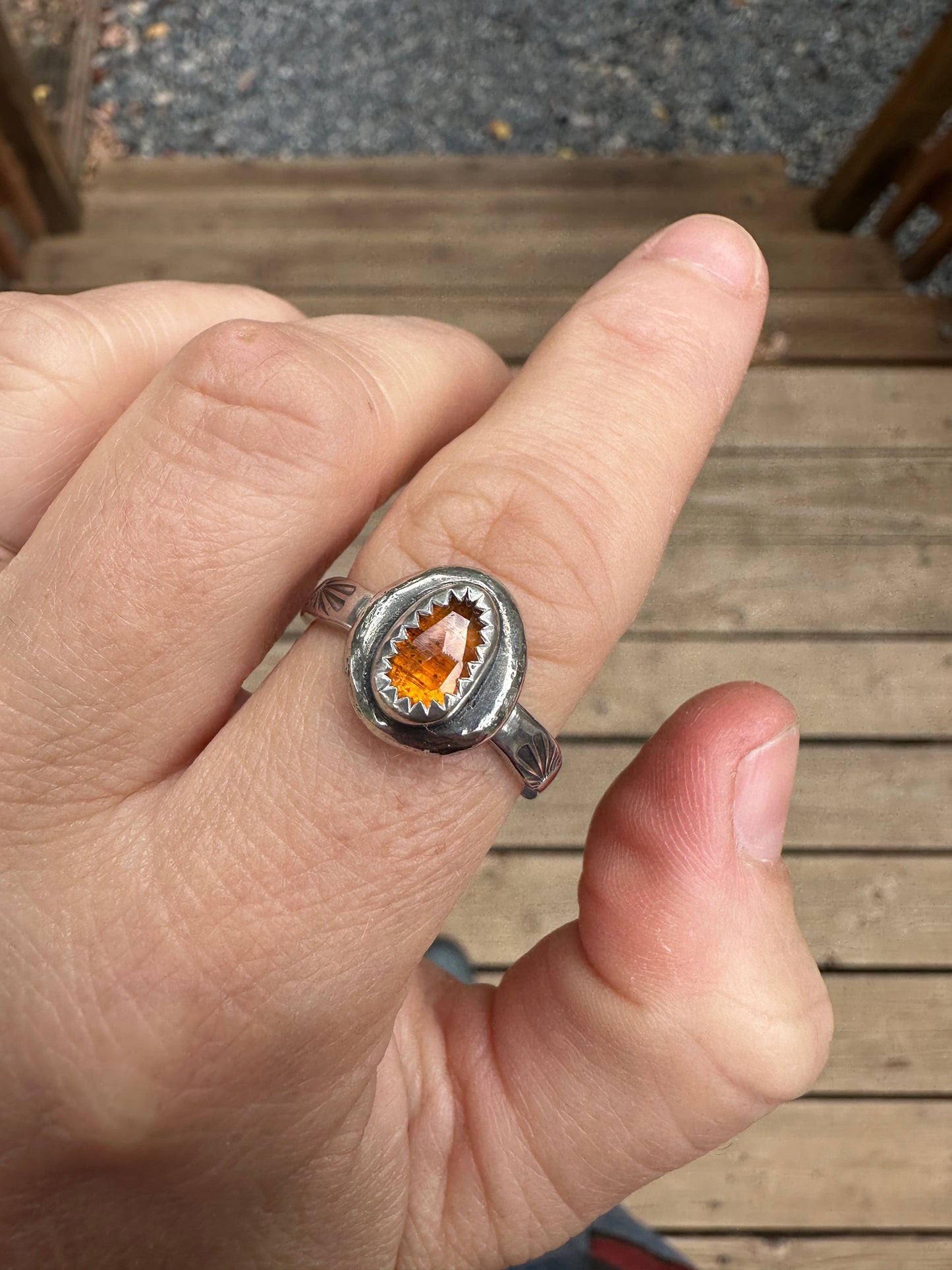 Uncommon ring | Orange kyanite (size 10)