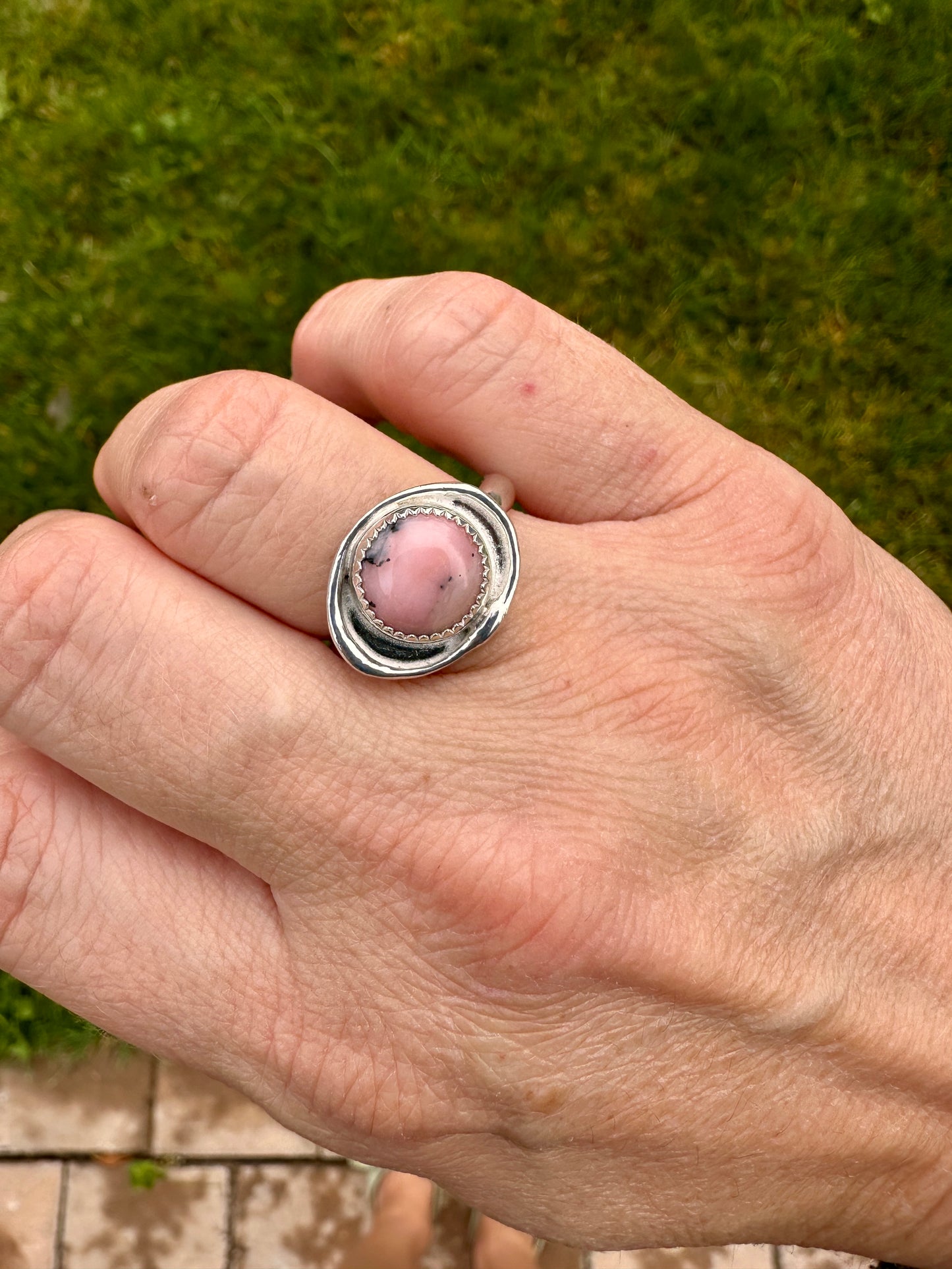 Melted ring | Pink dendritic opal