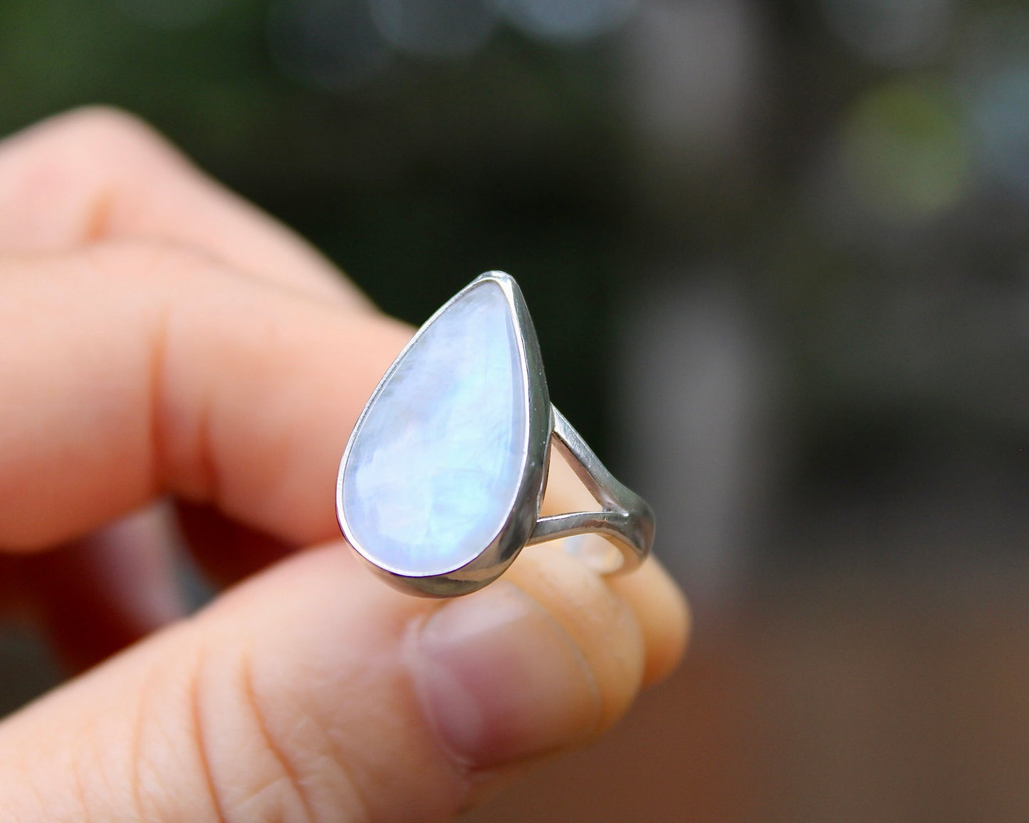 Split Ends ring | Moonstone (size 6)