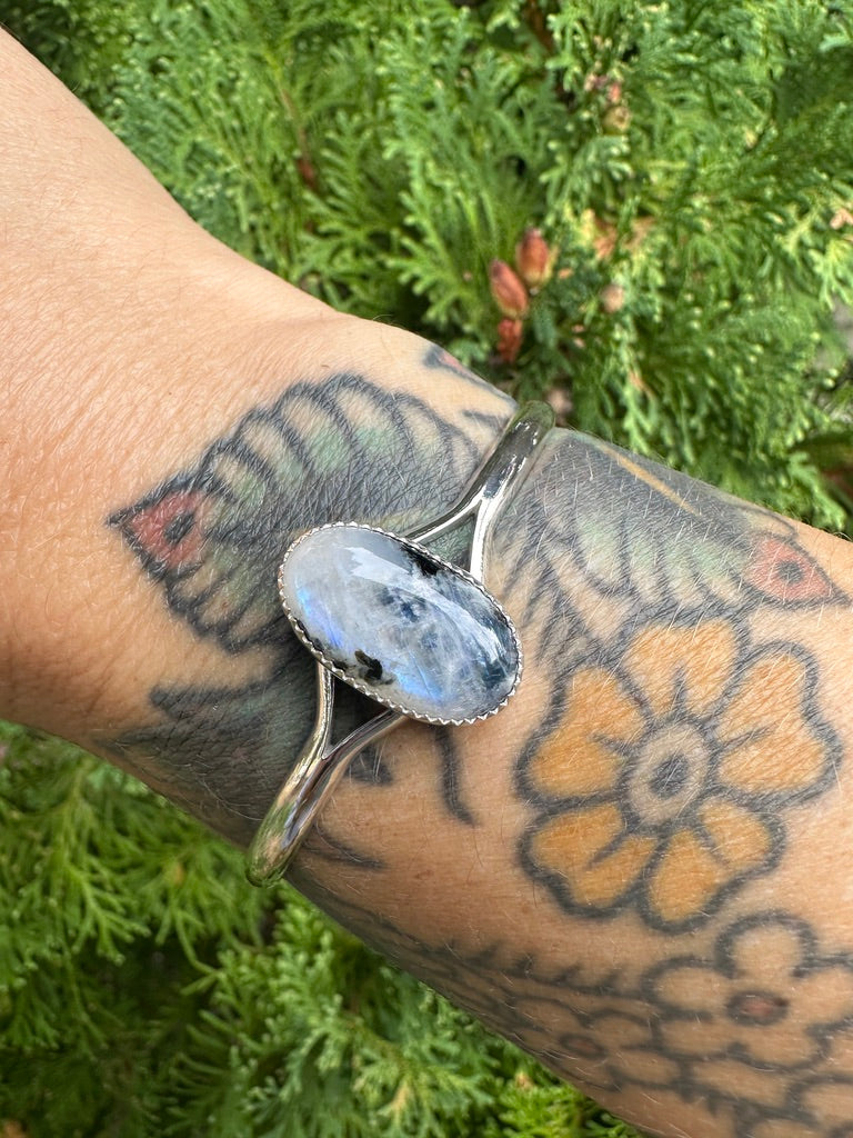 Plain Jane cuff | Rainbow moonstone