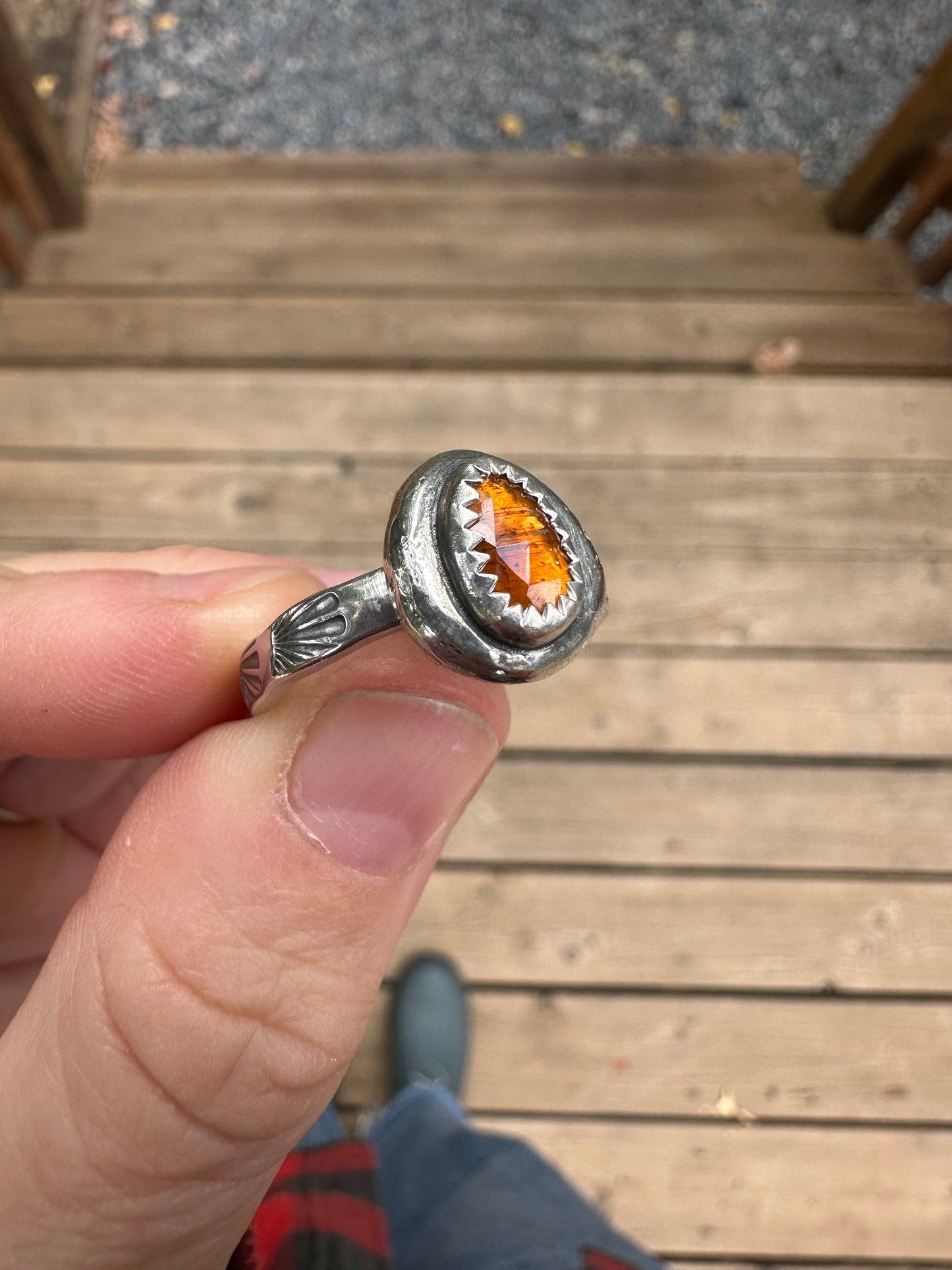 Uncommon ring | Orange kyanite (size 10)