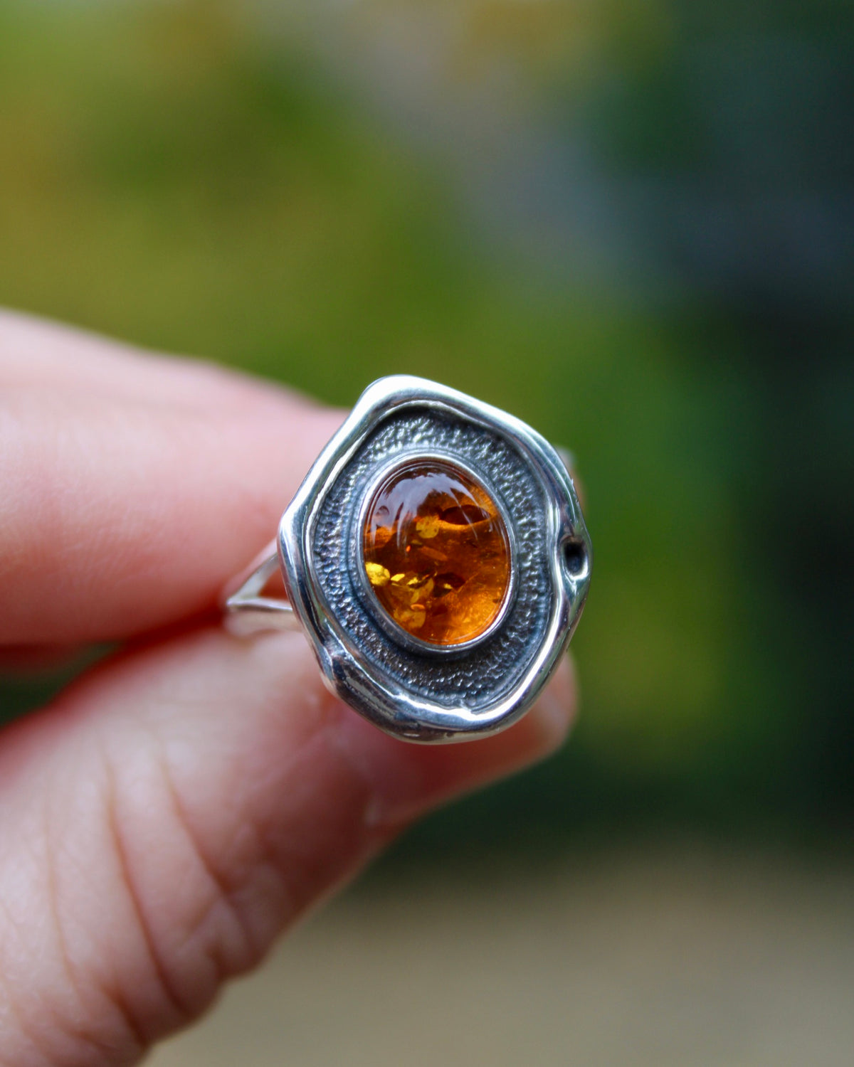 Melted ring | Baltic amber (size 7)