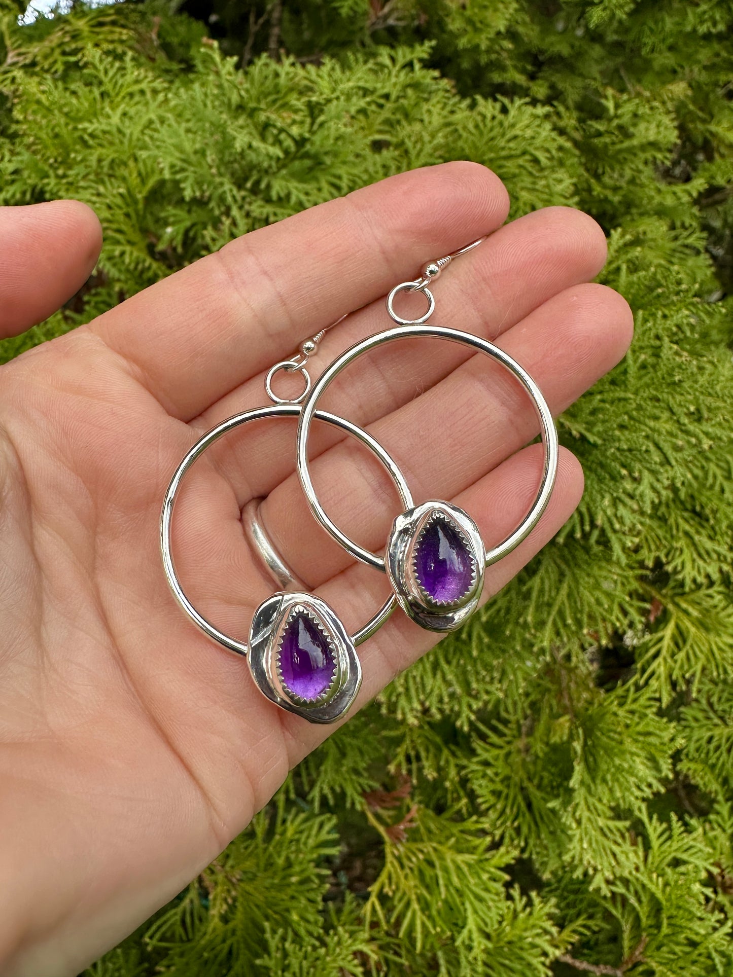 Uncommon hoops | Amethyst
