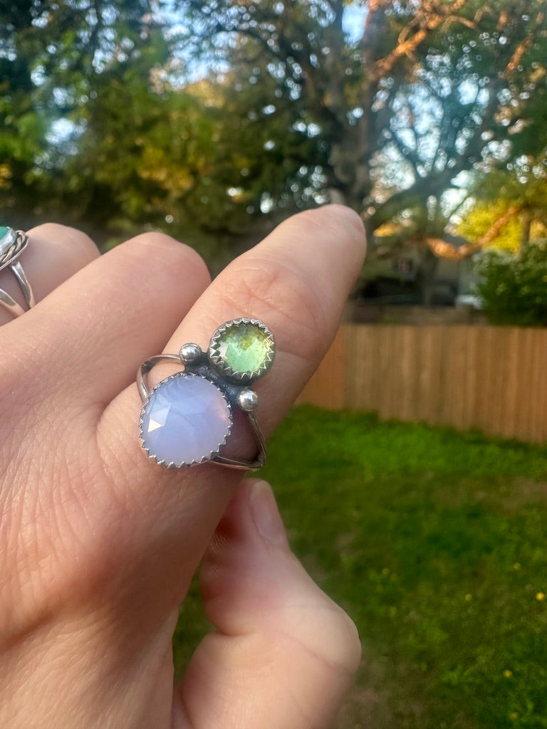 Dainty ring | Peridot + Blue lace agate