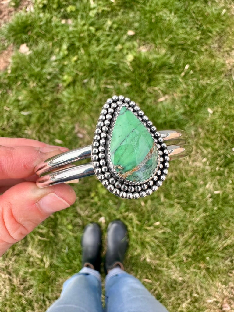 Bead Queen cuff | Australian variscite