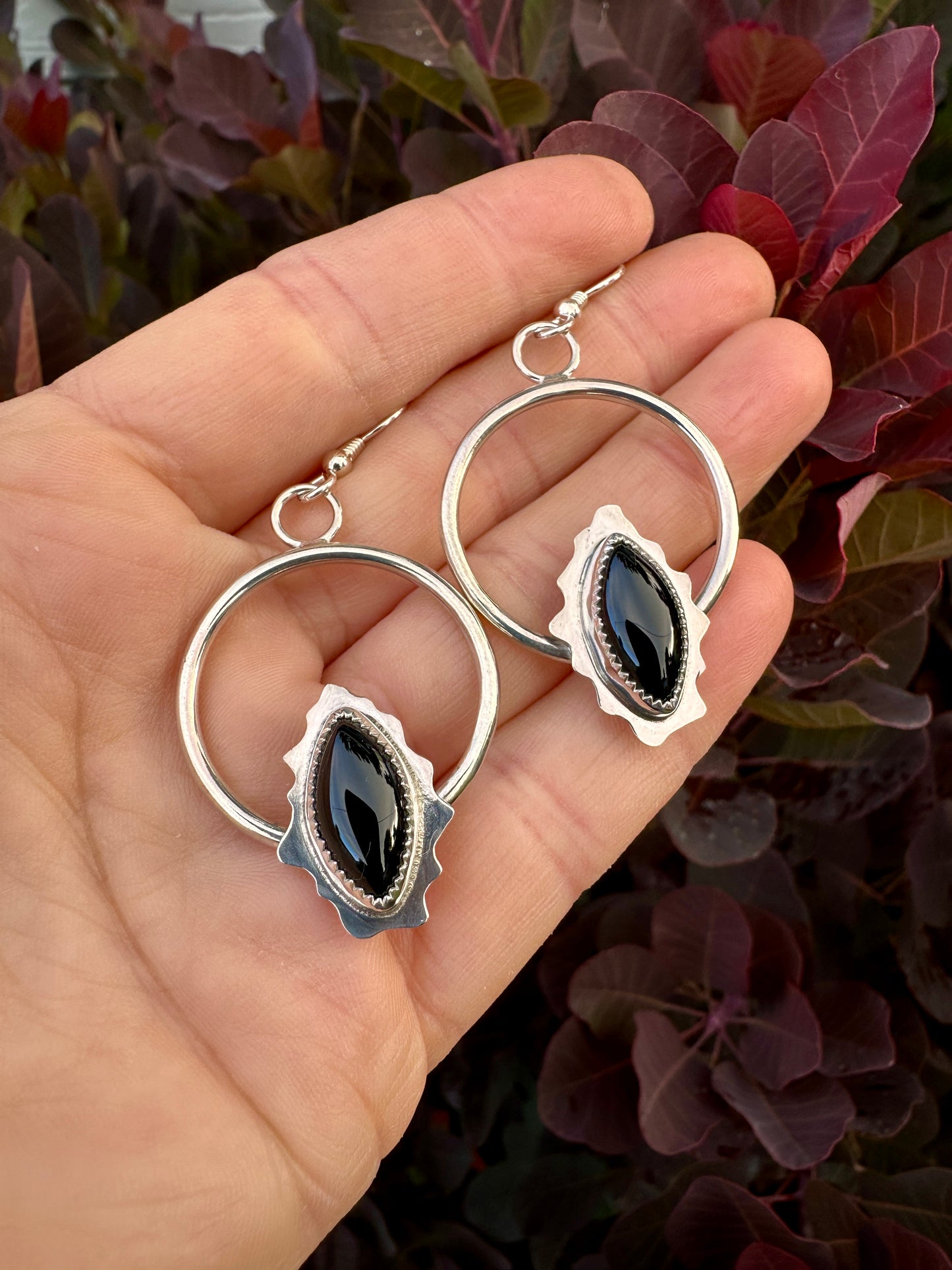 Amoeba hoops | Black onyx