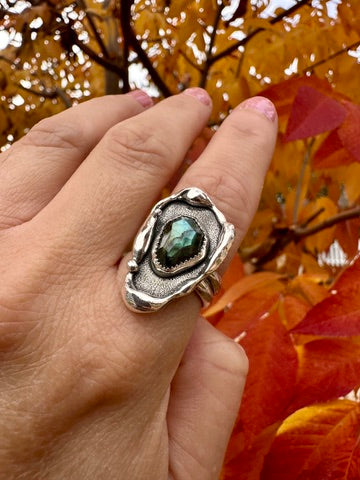 Melted ring | Labradorite