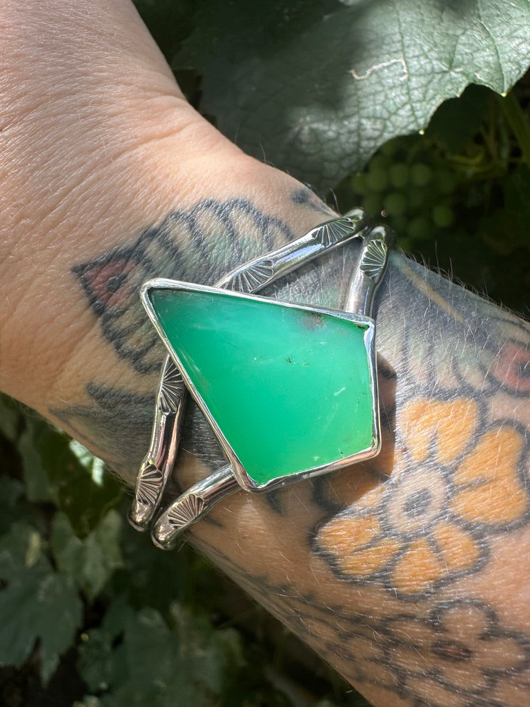 Mad Woman cuff | Australian chrysoprase kite