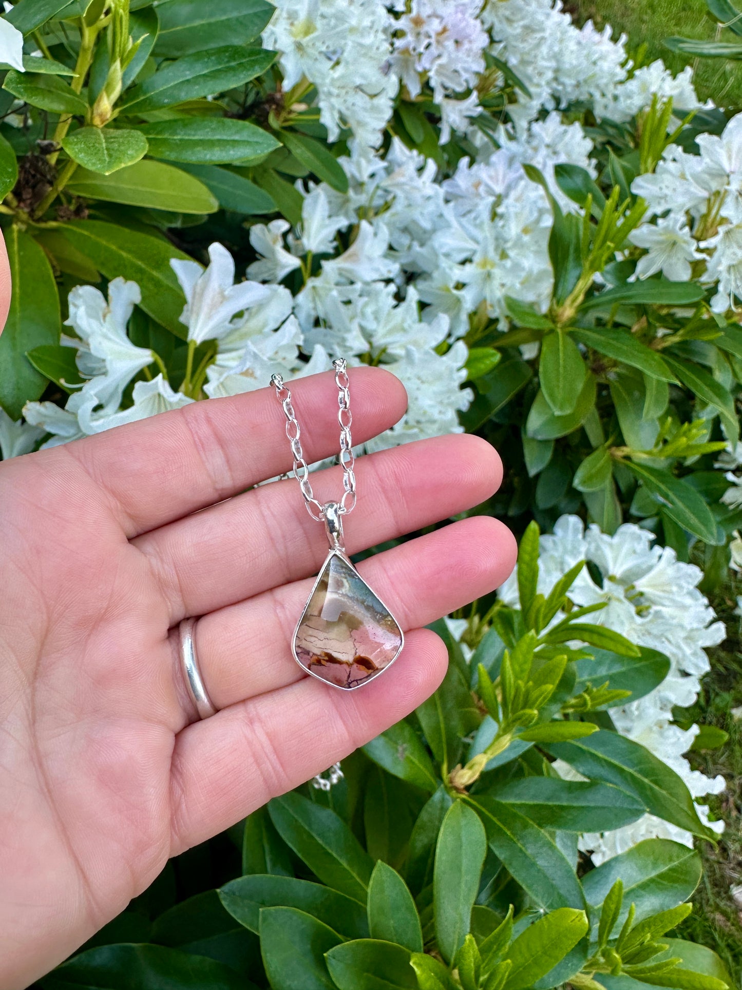 Plain Jane pendant | Polychrome Jasper