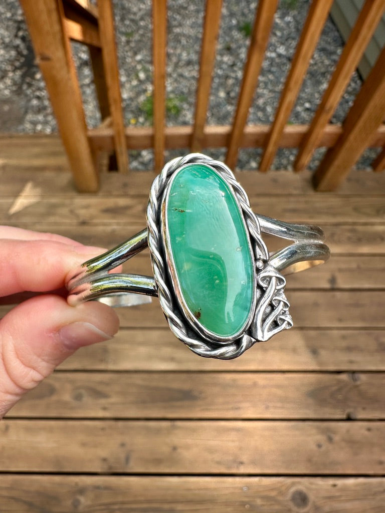 Mushaboom cuff | Chrysoprase