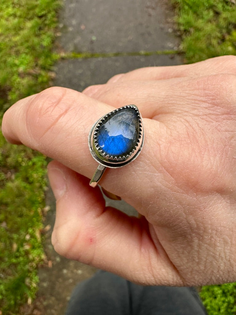 Plain Jane ring | Labradorite (size 10)