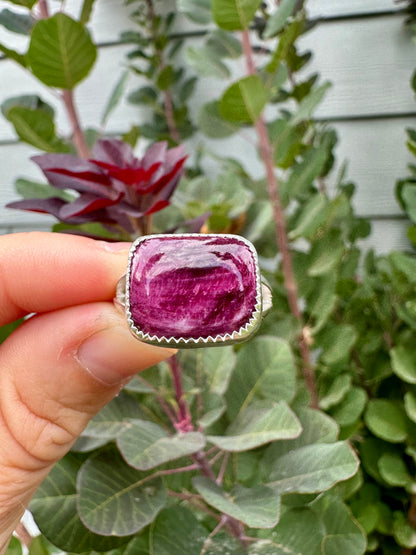 Purple Spiny Oyster split-band ring