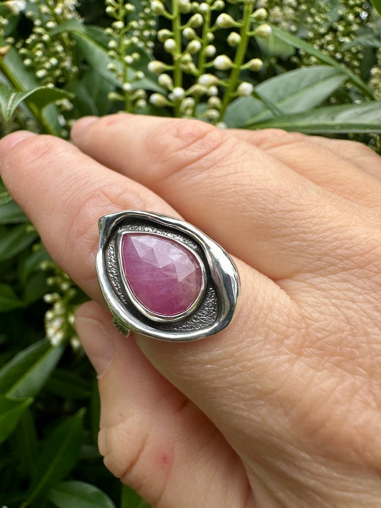 Melted ring | Orange sapphire (size 7.5)