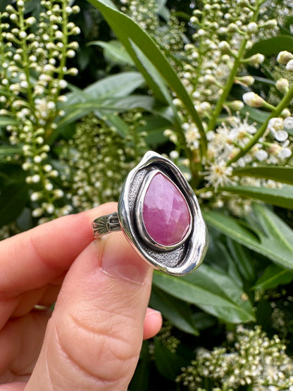 Melted ring | Orange sapphire (size 7.5)