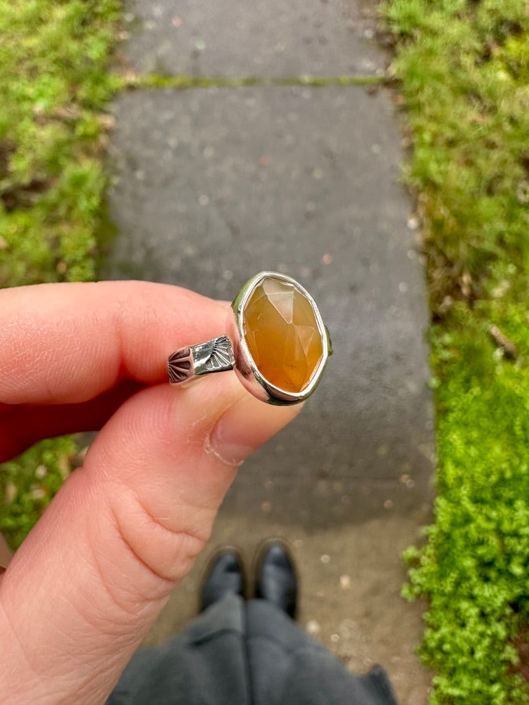 Mad Woman ring | Montana agate (size 5.5)