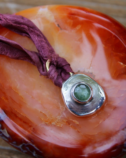 Silk threader | Kyanite