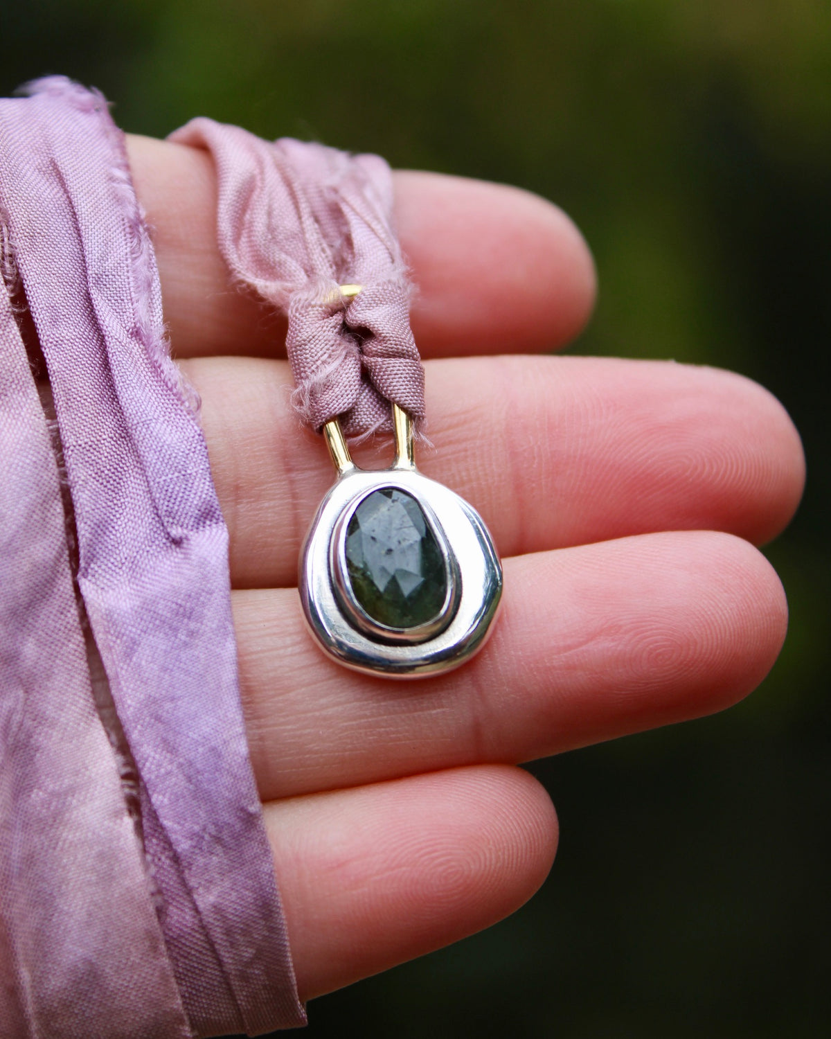 Silk threader | Green tourmaline