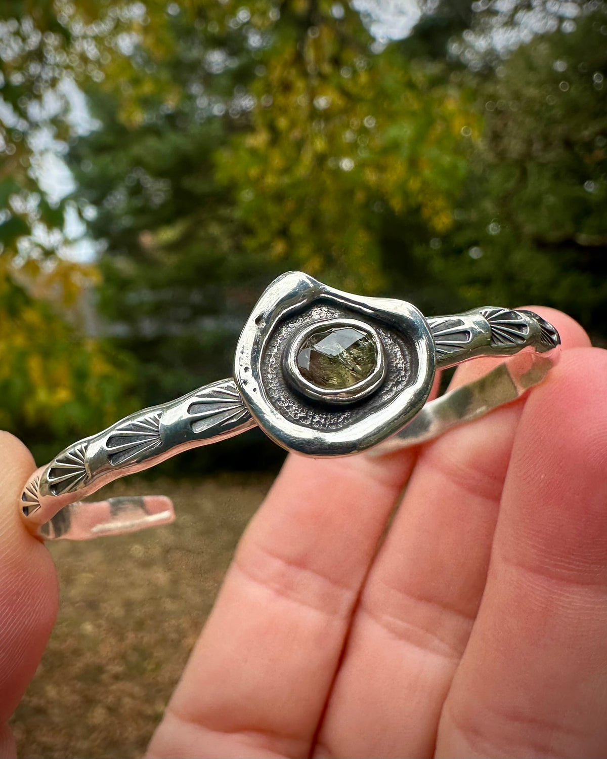 Melted stacker cuff | Tourmaline