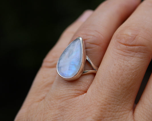 Split Ends ring | Moonstone (size 6)