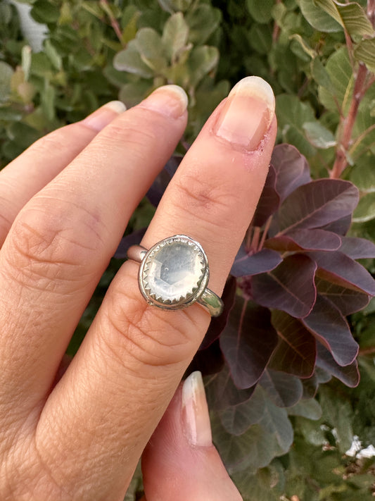 Uncommon ring | White moonstone
