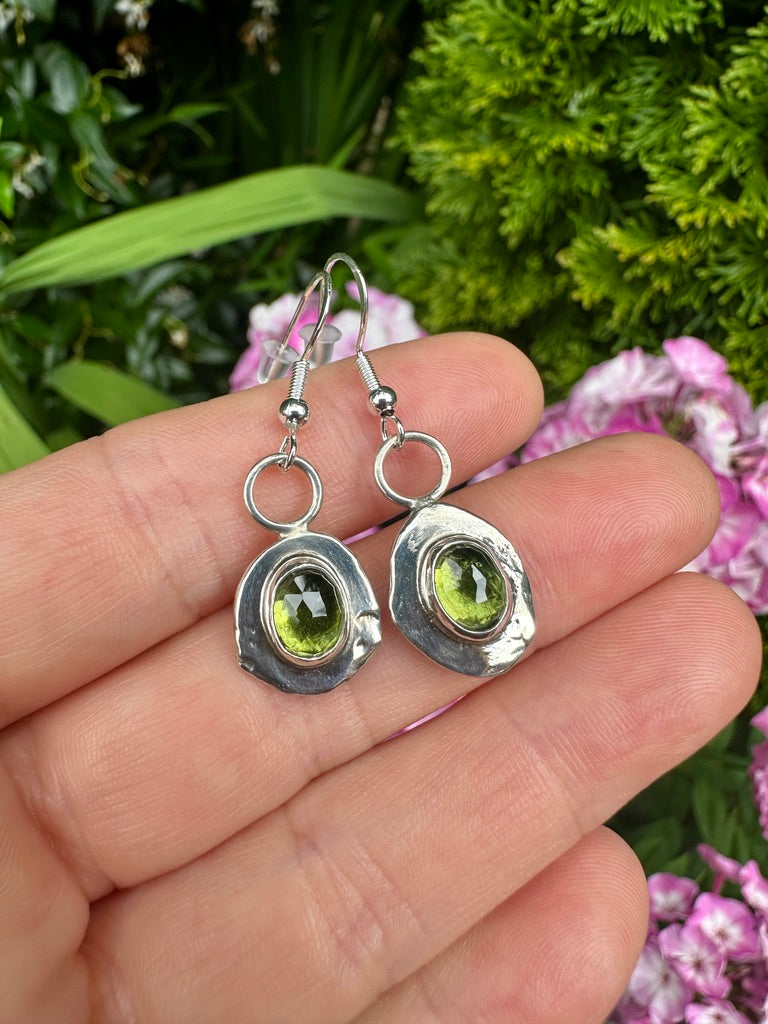 Uncommon danglers | Peridot