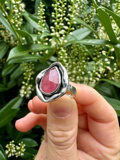 Melted ring | Orange sapphire (size 6)