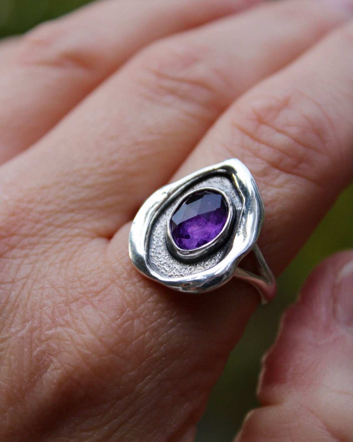 Melted ring | Amethyst (size 9.5)