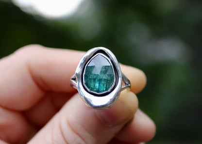 Melted ring | Kyanite (size 8)
