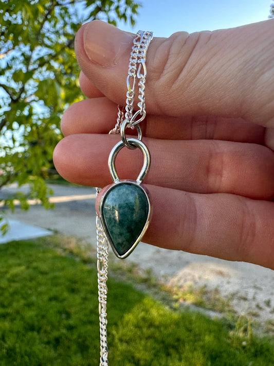 Plain Jane pendant | Green jadeite