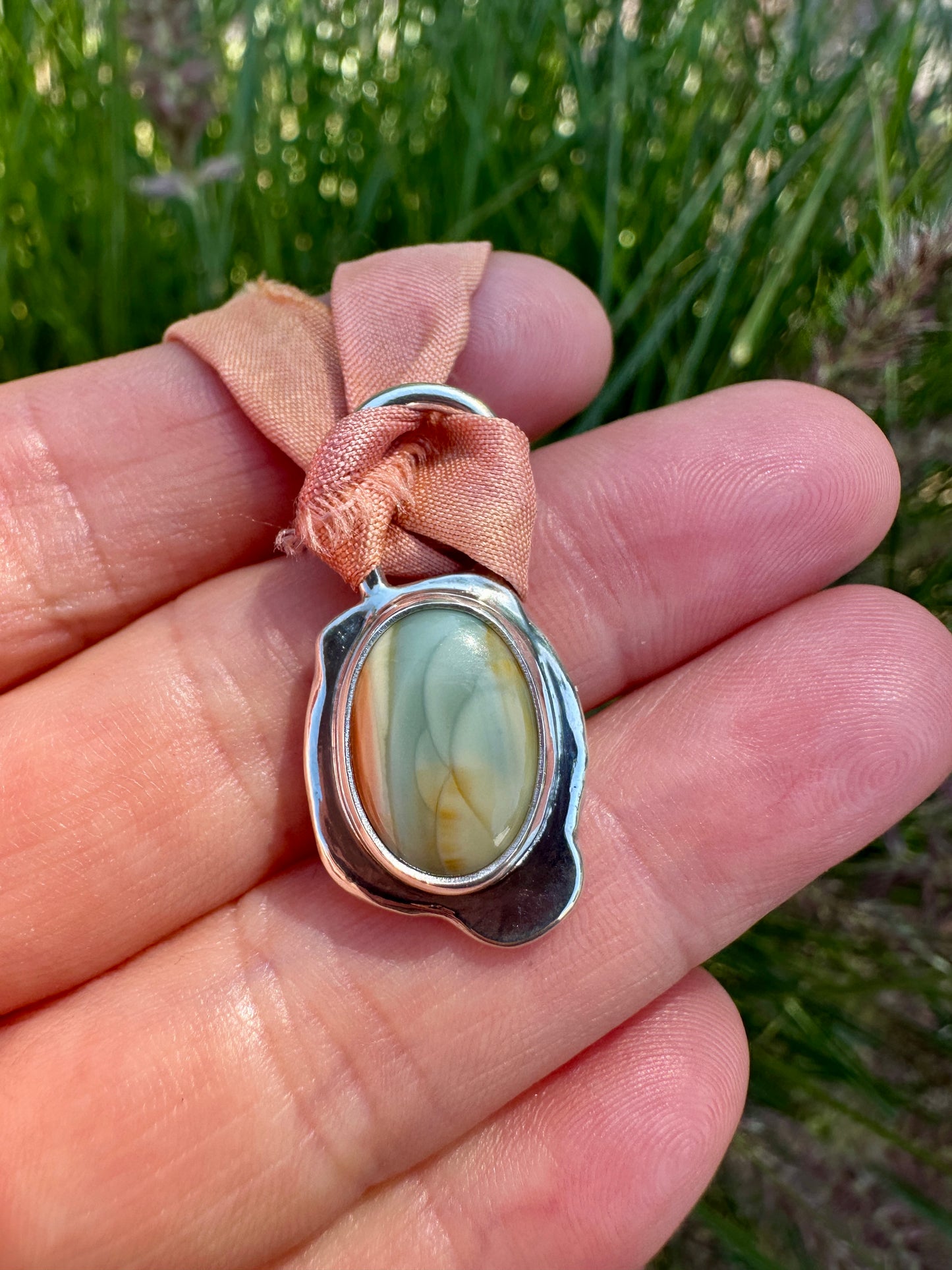 Silk threader | Imperial jasper