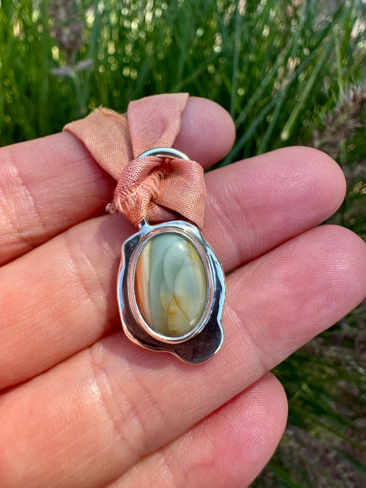 Silk threader | Imperial jasper