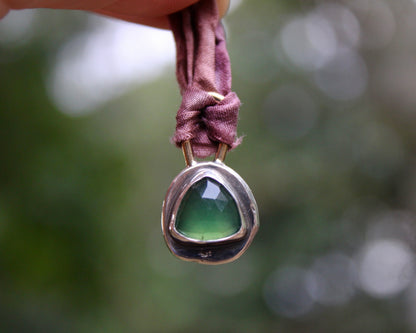 Silk threader | Serpentine