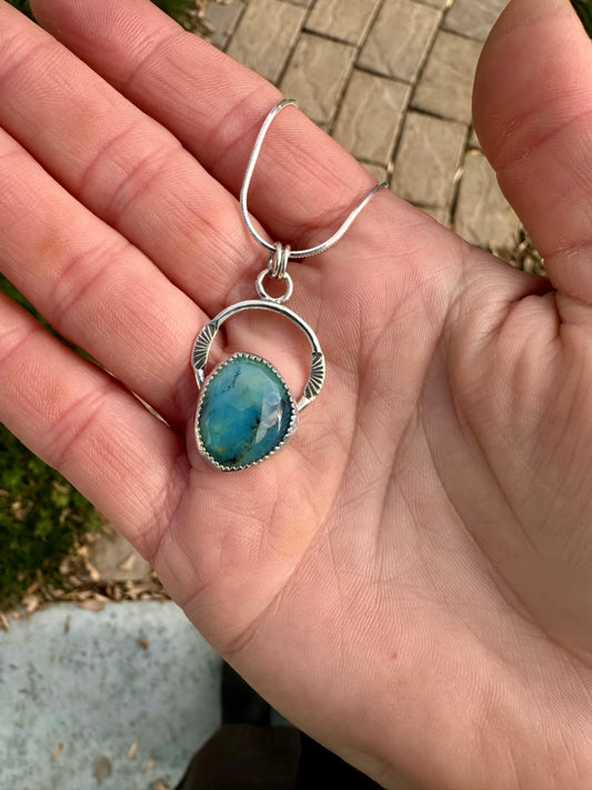 Micro hoop necklace | Peruvian blue opal