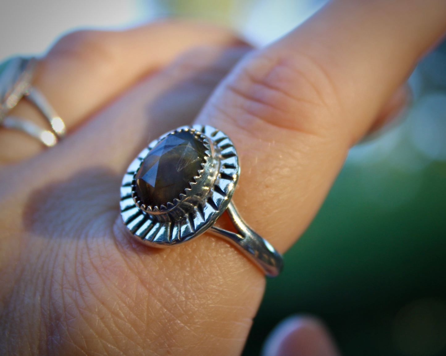 Sunburst ring | Montana agate (size 9)