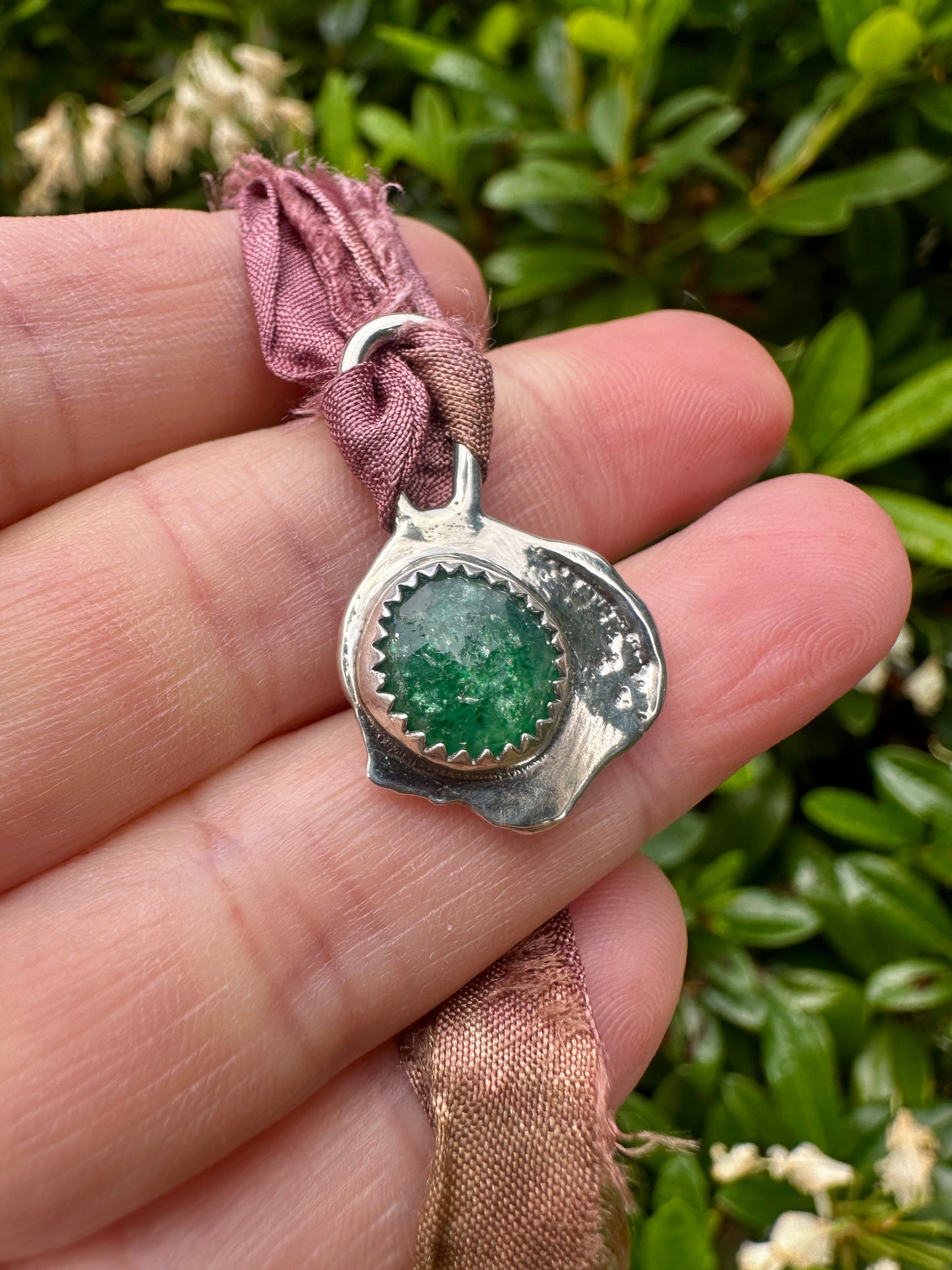 Silk threader | Aventurine