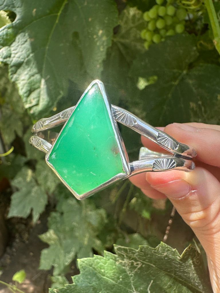 Mad Woman cuff | Australian chrysoprase kite
