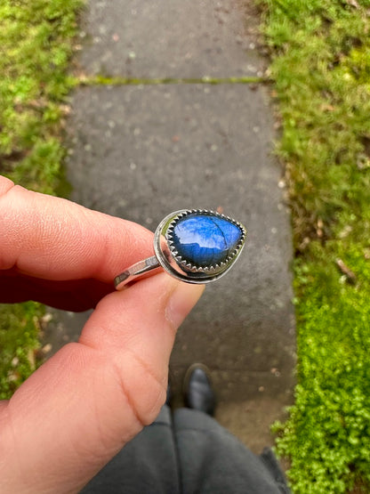 Plain Jane ring | Labradorite (size 10)