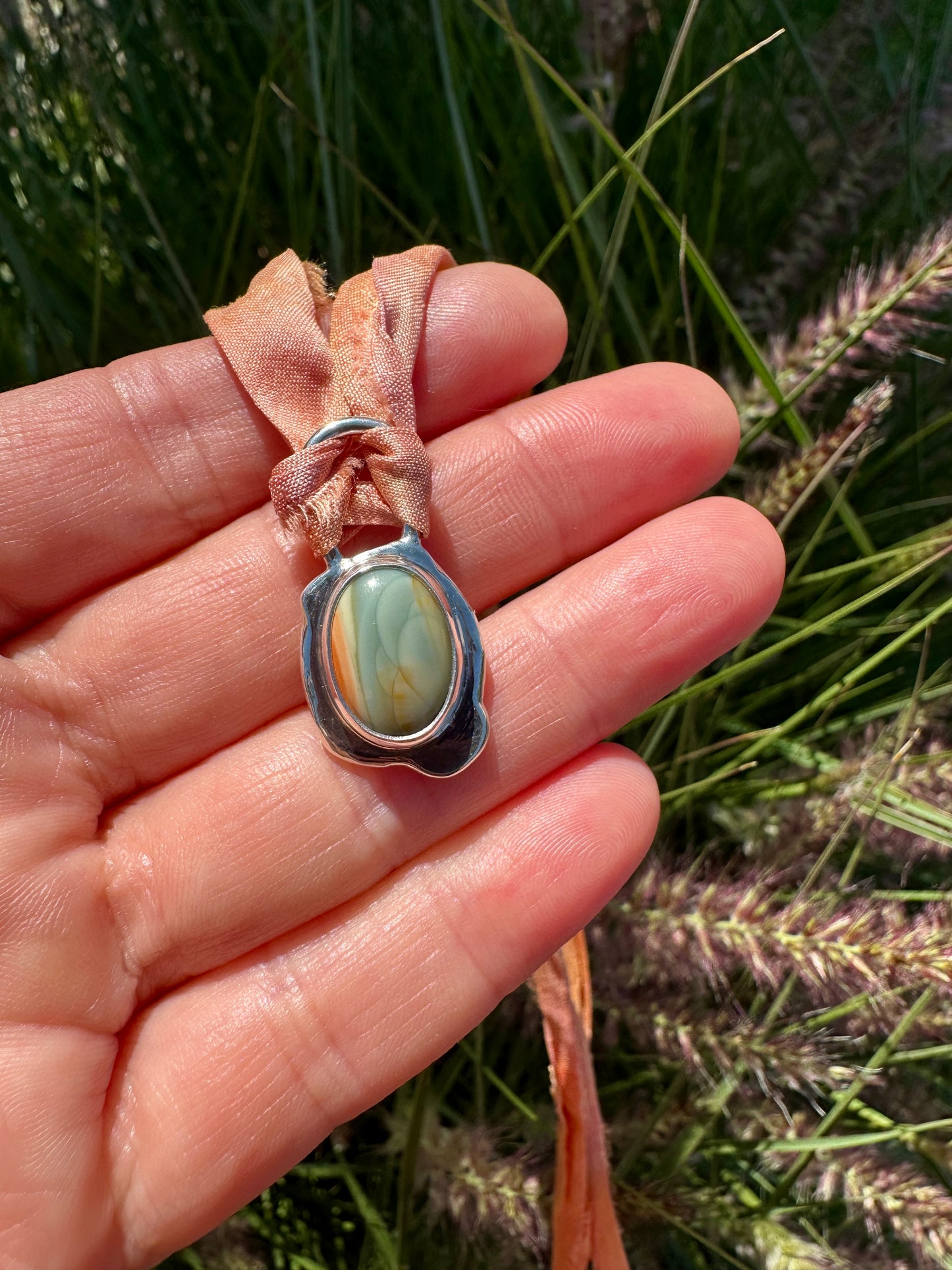 Silk threader | Imperial jasper