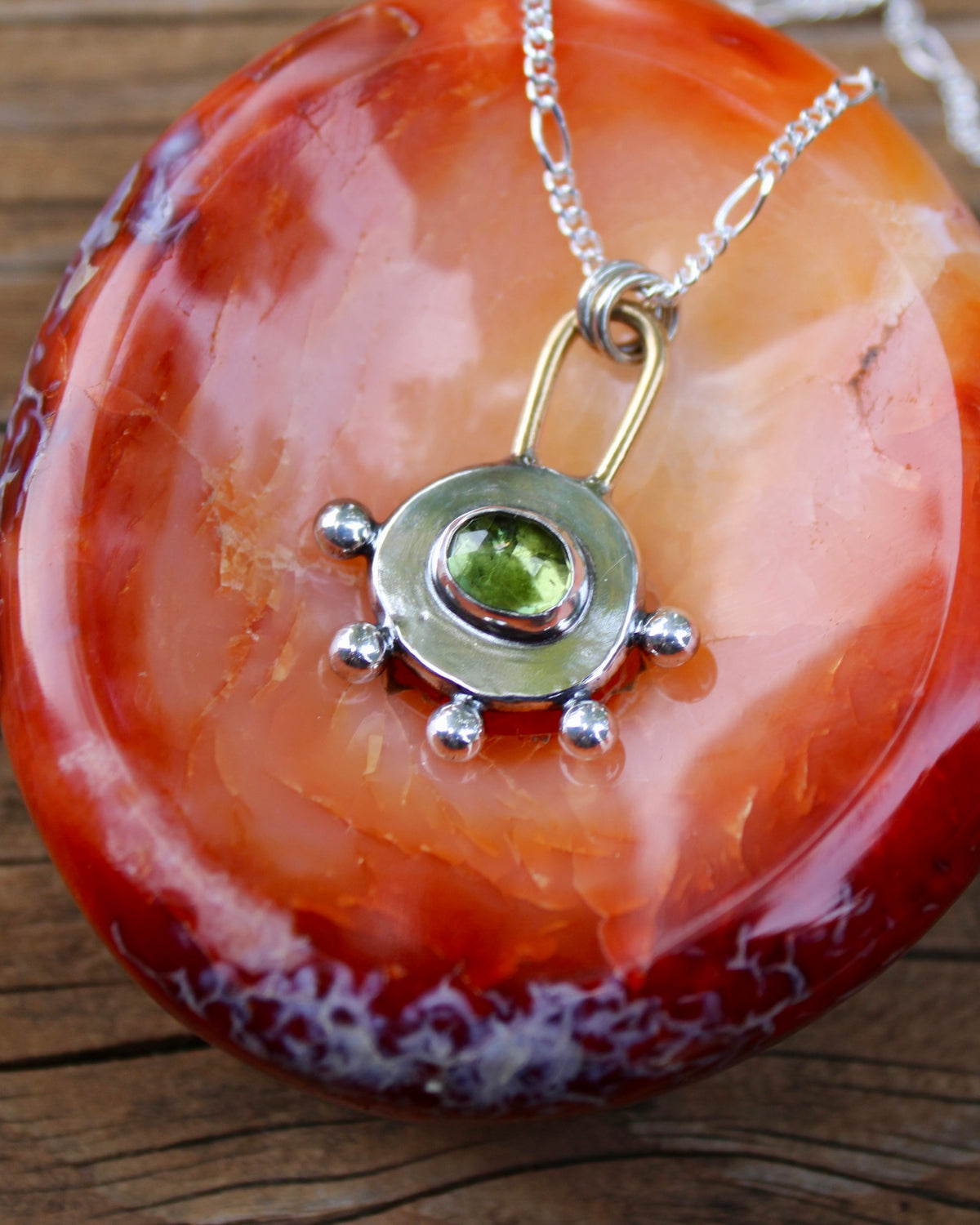 Nugget necklace | Peridot