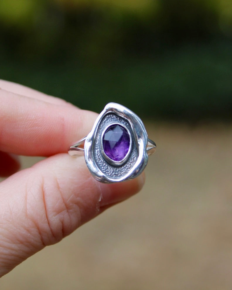 Melted ring | Amethyst (size 9.5)