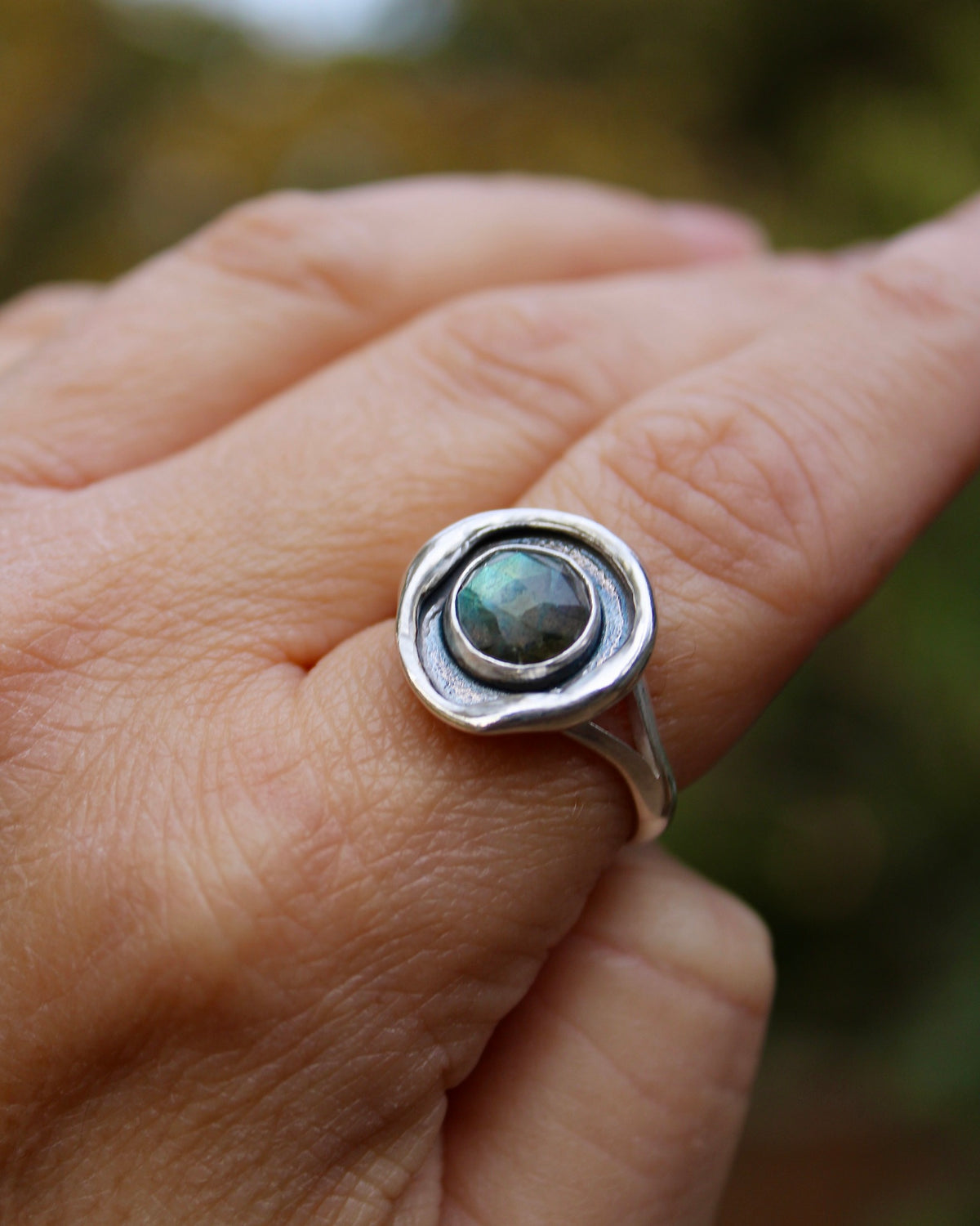 Melted ring | Labradorite (size 8.5)