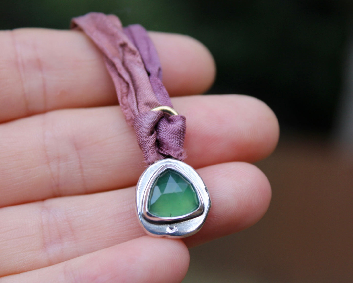 Silk threader | Serpentine