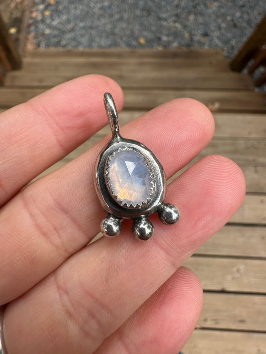 Pendant nugget | Lavender quartz